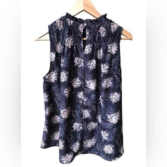 Joie Sleeveless Blouse Top - Picture 5 of 7